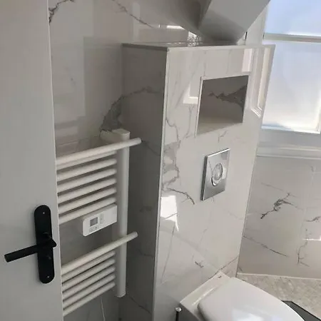 Superbe Appartement, 2 Couchages, Proche Paris Bagnolet