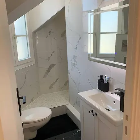Superbe Appartement, 2 Couchages, Proche Paris * Bagnolet